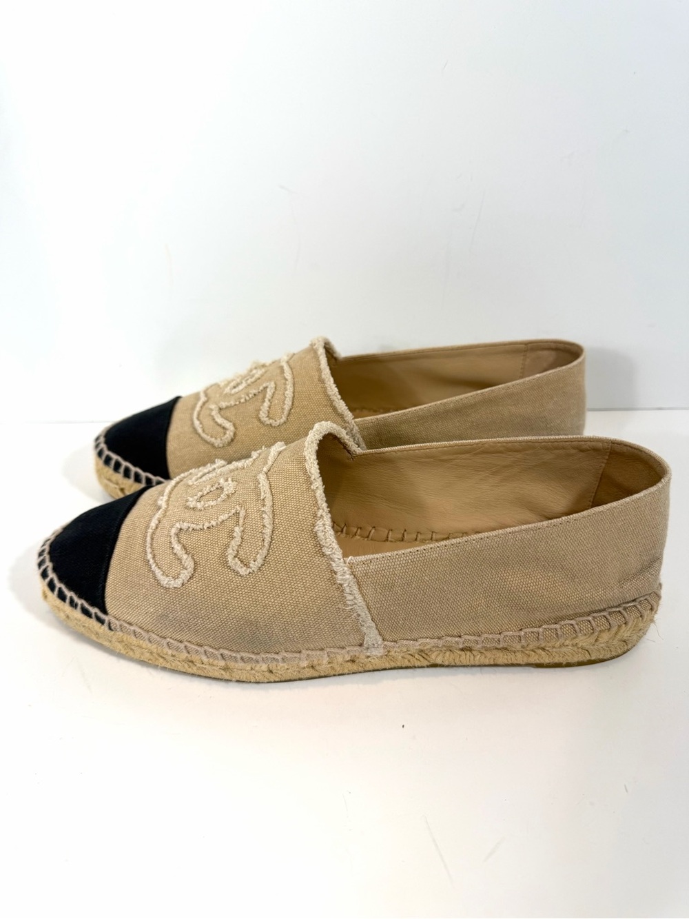 Chanel Canvas CC Logo Espadrilles - Beige & Black Cap Toe - Size 41 Us 11 - Picture 6 of 12